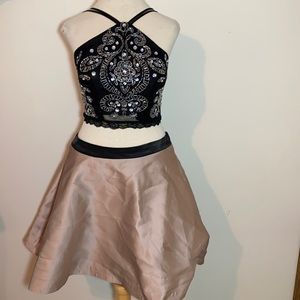 Juniors Nights by teeze me 2pc short formal dress 5/6 7/8 bronze embellished top